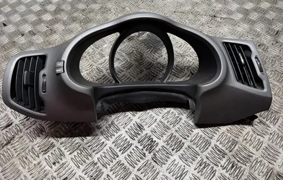 KIA Sportage Dashboard trim 