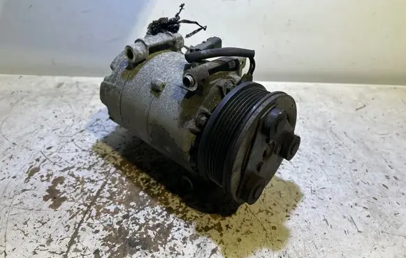 Land Rover Evoque I Air conditioning (A/C) compressor (pump) EJ3219D629BC 2S13 1022