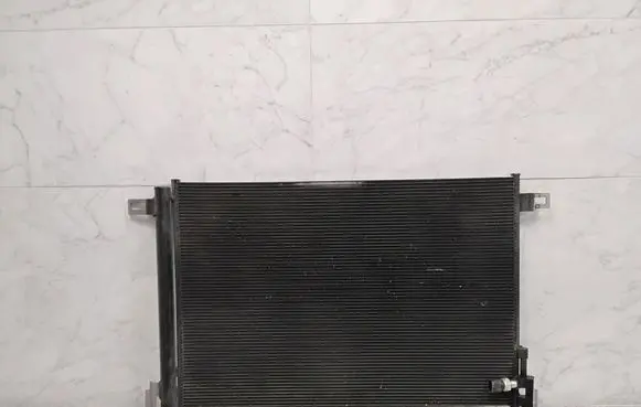 A/C cooling radiator (condenser)