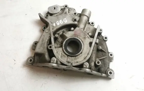 Jaguar XF Oil pump 4R8Q6600AE