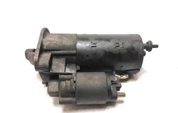Volvo V70 Starter motor 1005831794