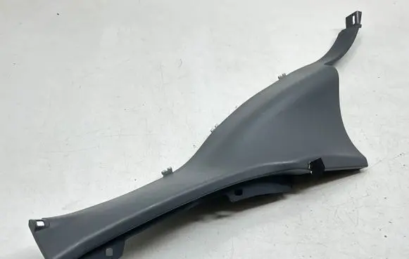 Land Rover Range Rover Evoque L538 Rear seat side bottom trim BJ3231071AEW