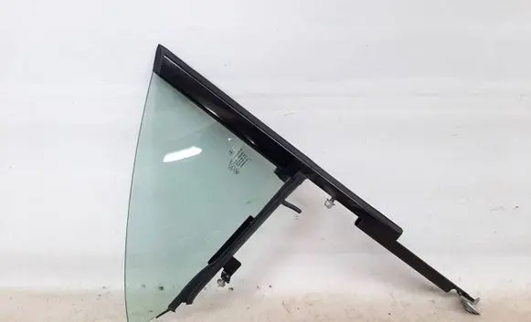 Mercedes-Benz CLS C218 X218 Rear side window 