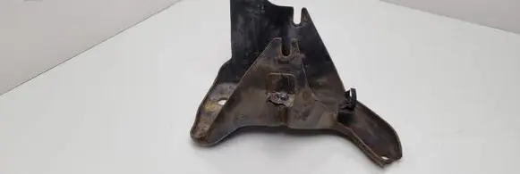 Nissan King Cab, Navara ABS pump bracket 