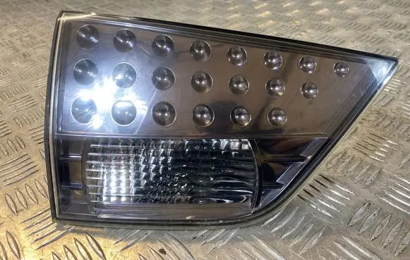 Mitsubishi Outlander Tailgate rear/tail lights 1146356L 1784 SAER04D07