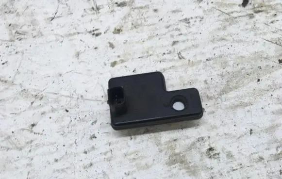 Ford Escort Air conditioning (A/C) pressure sensor DG9H-19E906