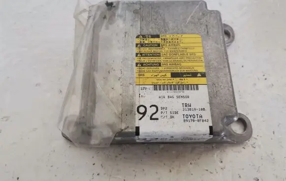 Toyota Corolla Verso E121 Airbag control unit/module 213819108