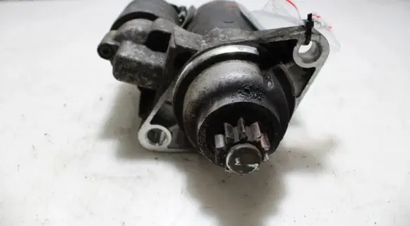 Skoda Octavia Mk2 (1Z) Starter motor