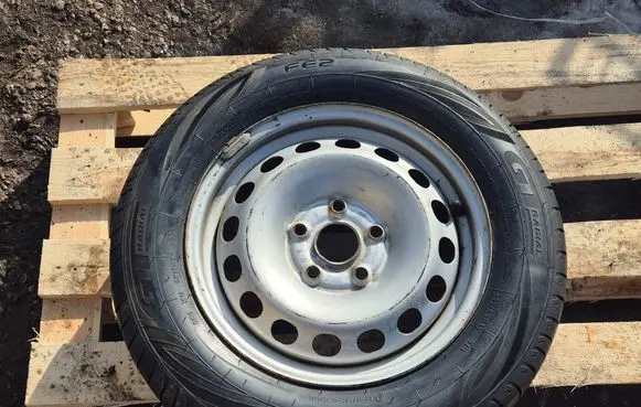 Volkswagen Caddy R15 spare wheel 2K0601027B