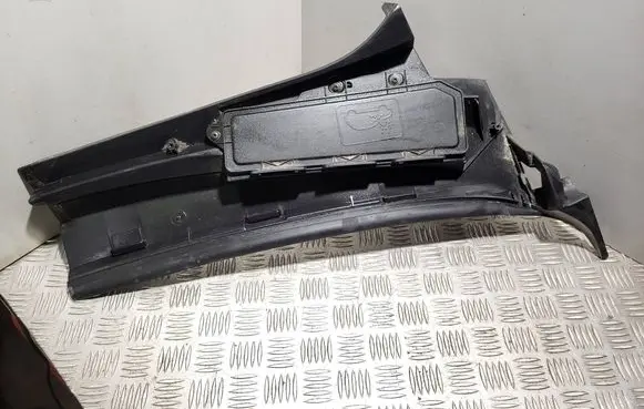 Citroen C3 Wiper trim 9637992277 9642693777