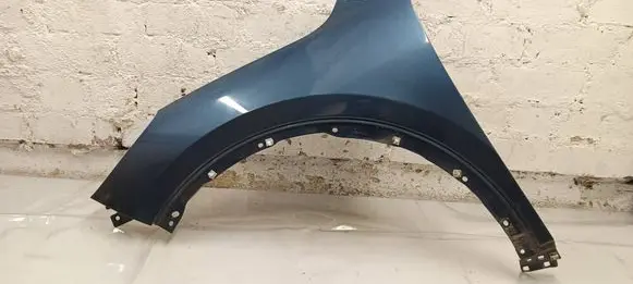 Ford Kuga III Fender LV4BS16016AD