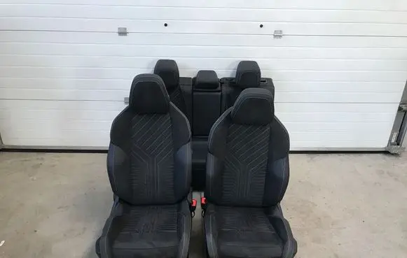 Peugeot 3008 III Seat set 