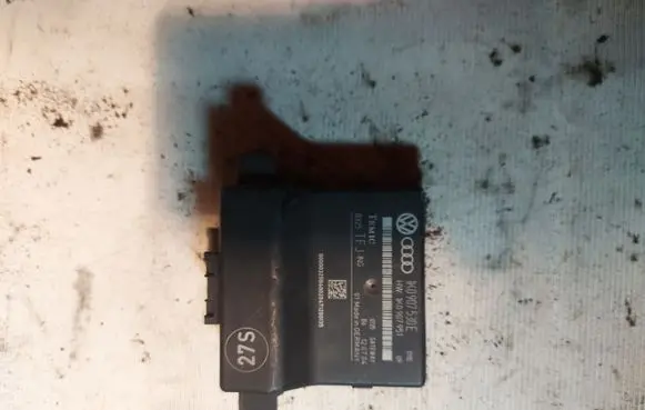 Volkswagen Touran I Gateway control module 1K0907530