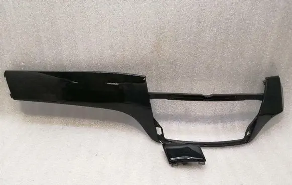 Mercedes-Benz GLS X166 Dashboard center trim panel A1666809563