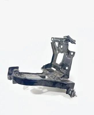 BMW 2 F46 Headlight/headlamp mounting bracket 7302532