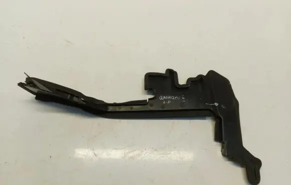 Radiator trim