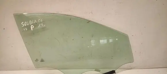 KIA Sportage Front door window glass four-door