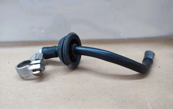 Volkswagen Touareg I Positive cable (battery) 7L0971225H
