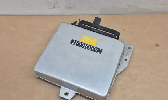 BMW 3 E30 Engine control unit/module 0280000328 17060779
