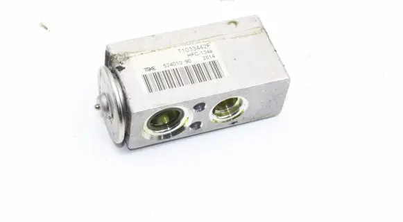 Renault Trafic III (X82) Air conditioning (A/C) expansion valve T1033442F