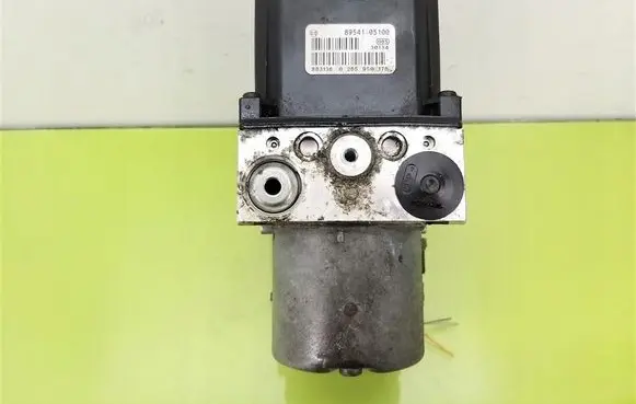Toyota Avensis T250 ABS Pump 0265950178