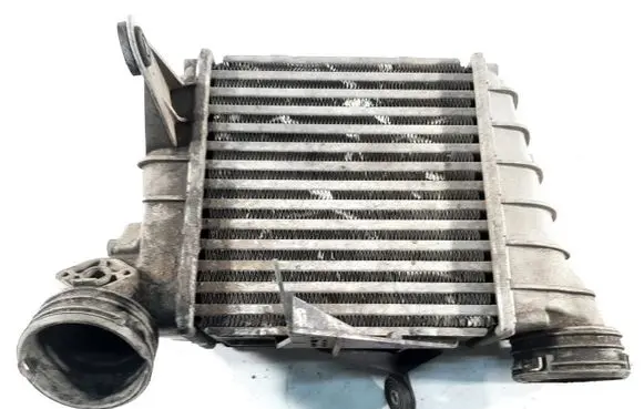 Volkswagen Polo IV 9N3 Intercooler radiator 6Q0145804E