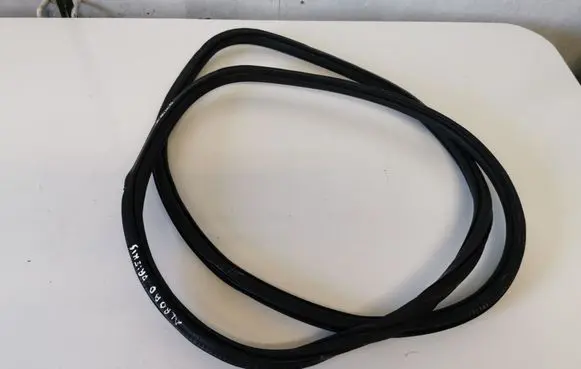 Front door rubber seal