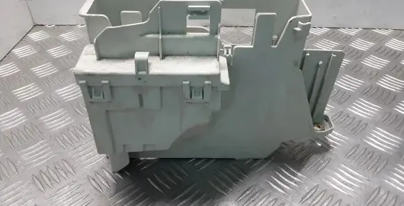 BMW X1 F48 F49 Engine control unit box 8573956 12518573956