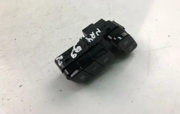 Volvo S90, V90 Central locking switch button 31433417