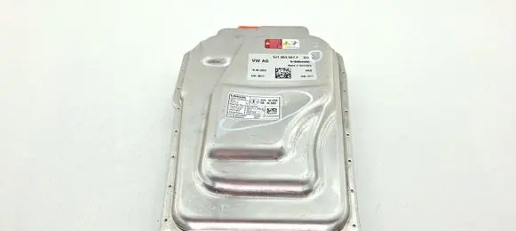Porsche Taycan 9J1 Auxiliary heating control unit/module 9J1963507F