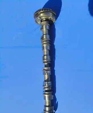 Volkswagen Tiguan Camshaft 06j109088d