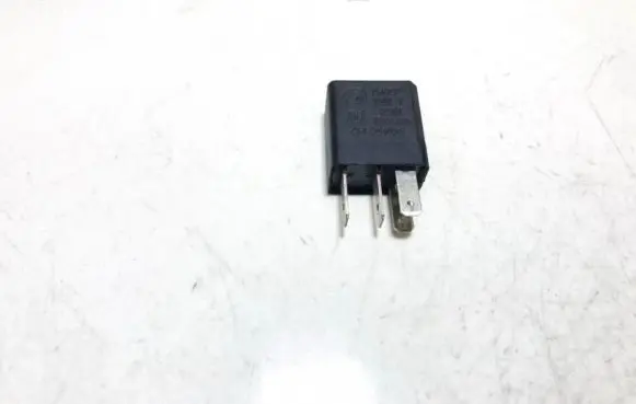 Fiat Punto (188) Other relay 46520421 70230