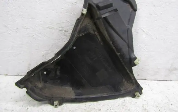 BMW 5 G30 G31 G38 Front wheel arch liner splash guards 8082212