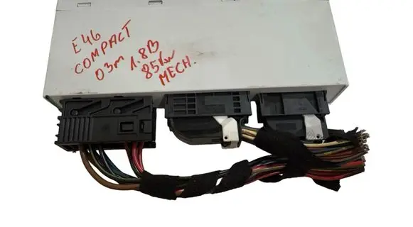 BMW 3 E46 Comfort/convenience module 61356932368 689667