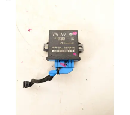 Audi Q7 4L Light module LCM 4L0907357B