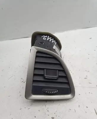 Opel Astra J Dashboard side air vent grill/cover trim 13300551