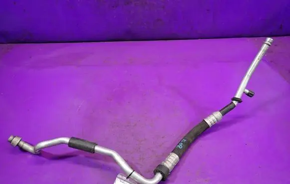 Audi A4 S4 B6 8E 8H Air conditioning (A/C) pipe/hose 