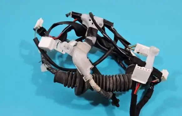 Toyota Corolla E160 E170 Front door wiring loom 82151OZ661 IMPRK1396517