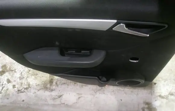 Mercedes-Benz A W169 Rear door card panel trim