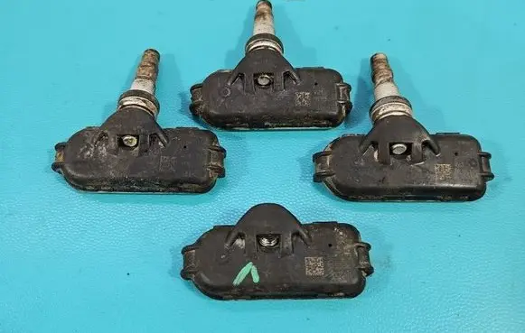 Hyundai ix35 Tire pressure sensor 0307B47A IMPRK1596919