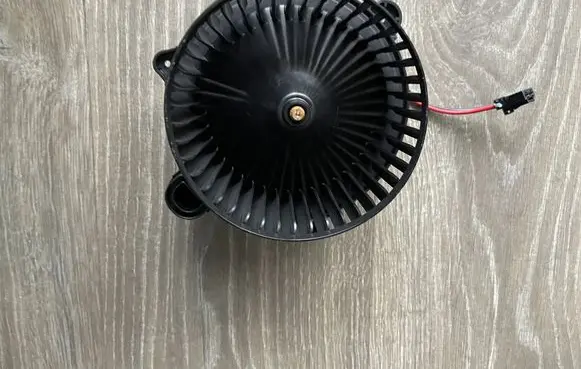 Volvo XC40 Heater fan/blower 31497511