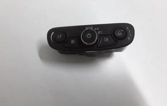 Light switch