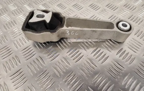 Volvo V60 Engine mount bracket