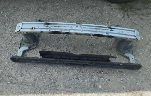 Front bumper support beam