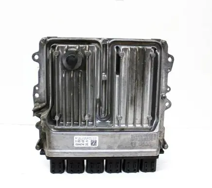 BMW 4 F32 F33 Engine control unit/module 8689722