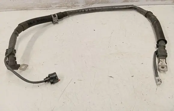 Mercedes-Benz E W213 Wires (starter motor) A0001566124