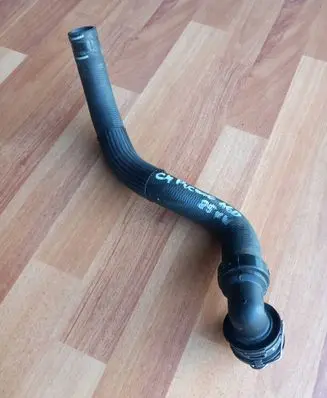 Citroen C4 II Picasso Engine coolant pipe/hose 9689025180