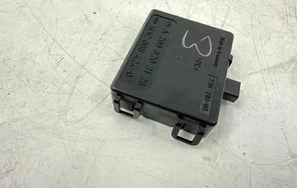 Mercedes-Benz C W203 Rain sensor A2098203126
