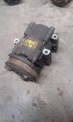 Ford Mondeo Mk III Air conditioning (A/C) compressor (pump)