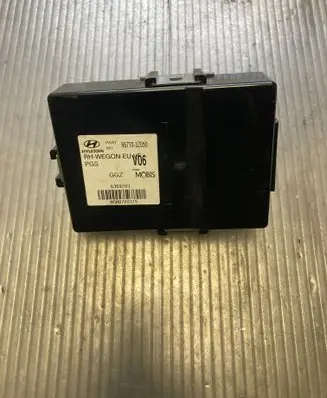 Hyundai i40 Parking PDC control unit/module 957703Z050 9577027050 MSMB700379